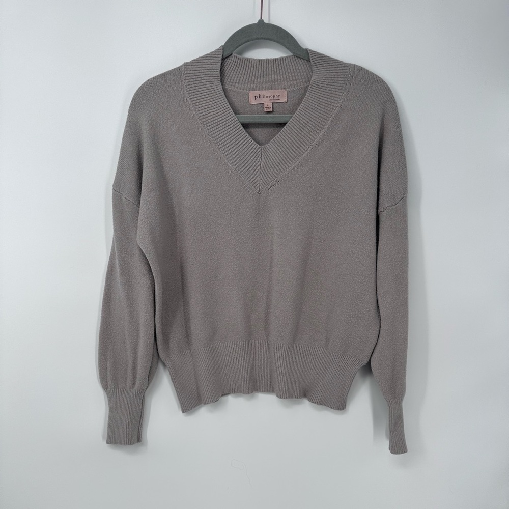 Size L 𝅺Philosophy Republic Viscose Blend V-Neck Soft Knit Sweater Shirt L27